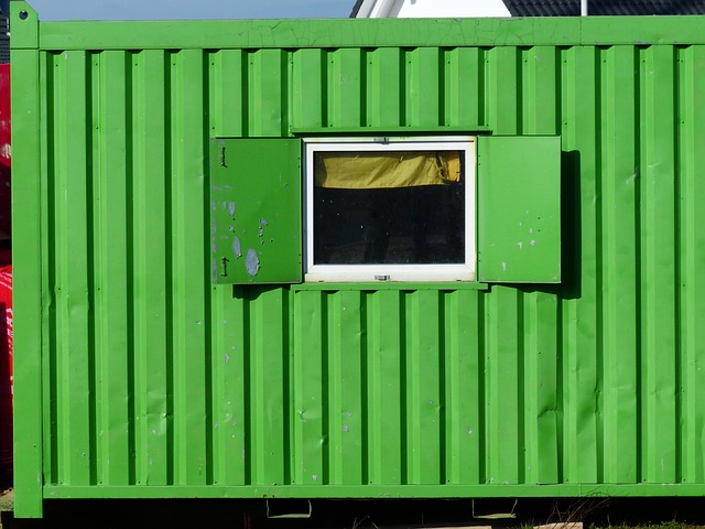 Fenêtre maison container